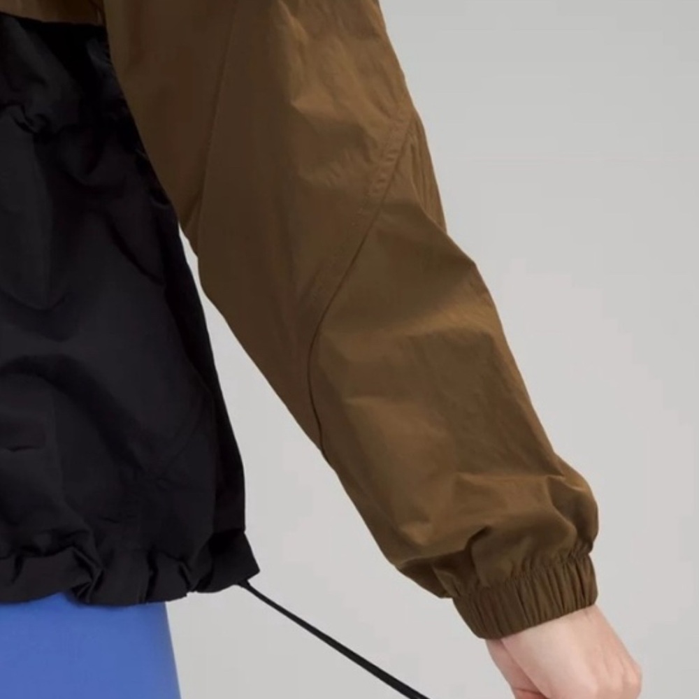 lululemon athletica Brown and Black Jacket - Picture 3 of 10